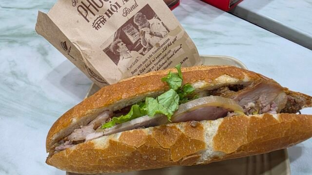 Bánh Mì Phượng