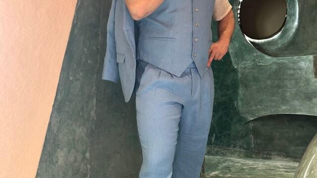 “Ms. An” No. 90 Tailor Inside Hoi An Cloth Market