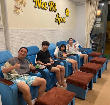 Nari Spa Hoi An ( Massage Nail 마사지 네일 按摩美甲 )