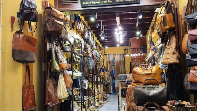 T&N leather shop