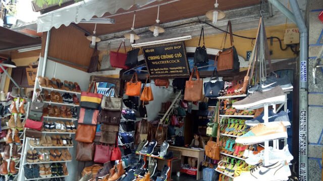 Weathercock custom leather goods