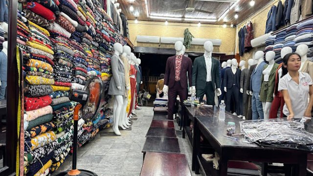 Ba Ri Tailor - Suit in Hoi An