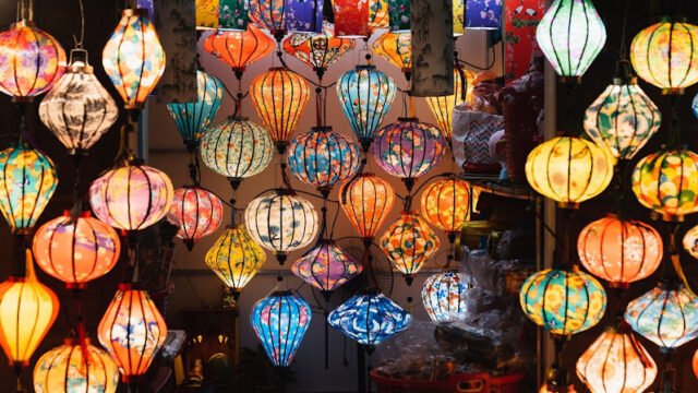 Lantern Making Class With Lynn