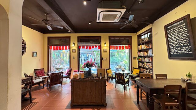 Little HaNoi Egg Coffee ( Hoi An )