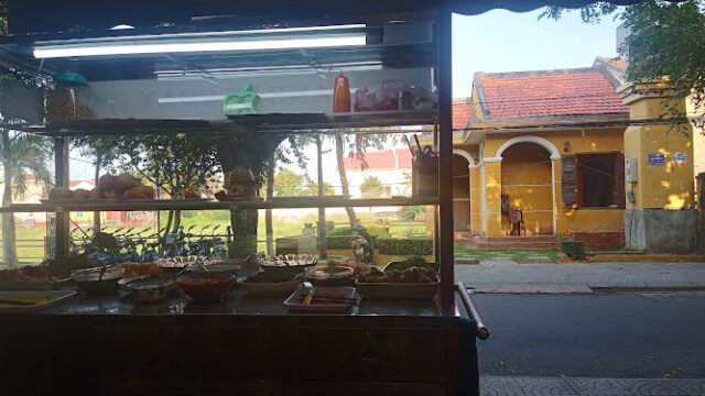 Hoa Sen - vegetarian Bahn Mi