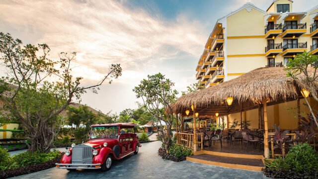 Mulberry Collection Silk Village