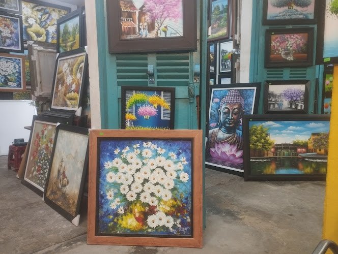 Ry's Coffee & Art Gallery - Hoang Viet Art Gallery