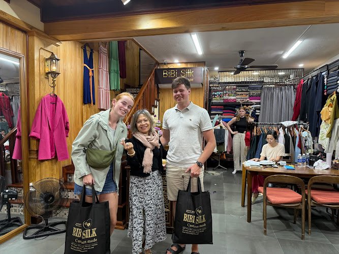 Bibi Silk
