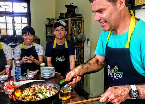 Green Bamboo Cooking School