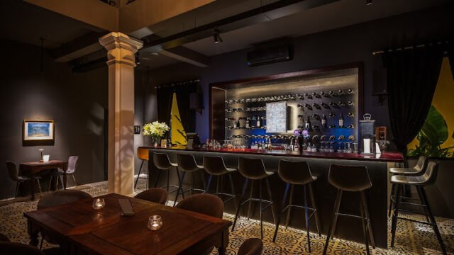 Vincognito Wine Bar & Italian Trattoria