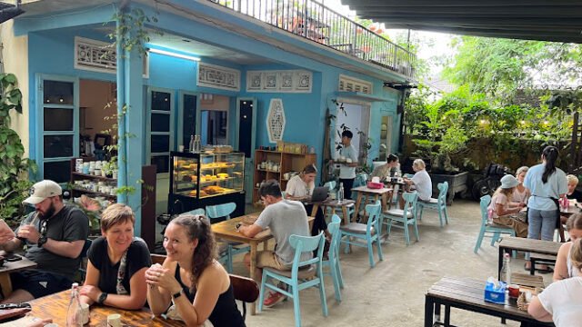 Phin Coffee Restaurant