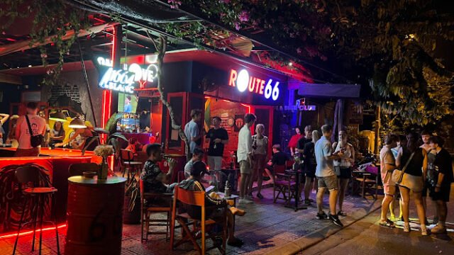 One Love Bar (Route 66 Reggae Bar)