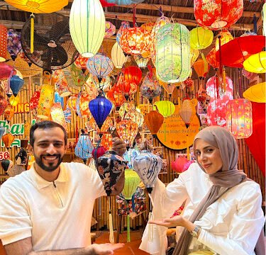 The Lantern House – Lantern Making Workshop & Basket Boat Tour