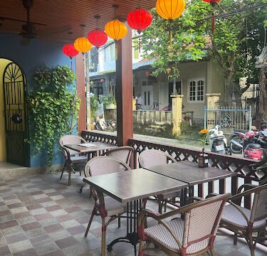 Shelter Cafe Hội An