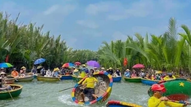 Bicoconut Basket Boat - Hoi An Coconut Village