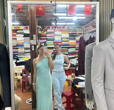 41 Tailor In Hoi An Cloth Market - The Only 41 Tailor in Hoi An