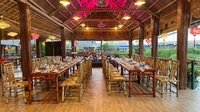 Nhà hàng hải sản Hương Châu