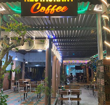 Restaurant and Coffee