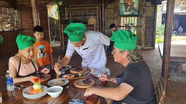 Tra que Organic Cooking class