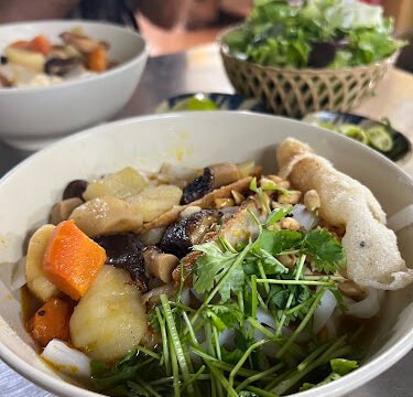 Quán chay Diệu Hoa