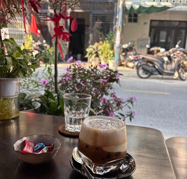 ART COFFEE HỘI AN