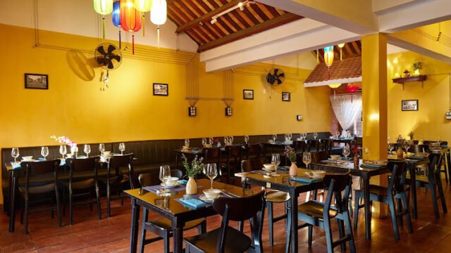 Cua Dai Central Restaurant & Cooking Class