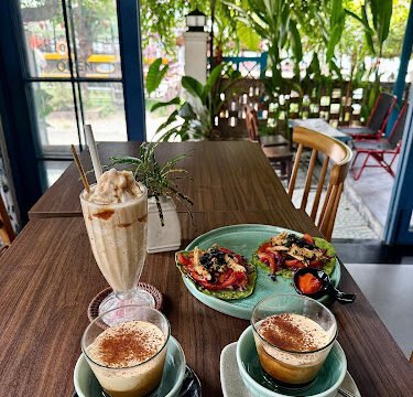 Rivia Coffee - Breakfast & Brunch