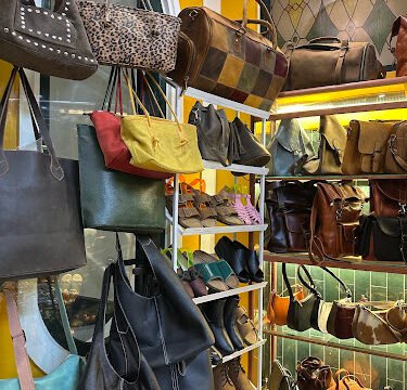 De'Gift Leather Shop