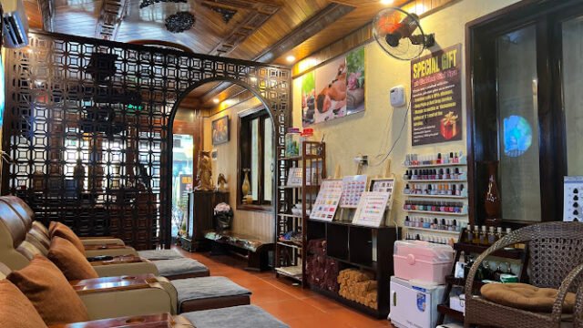 Golden Girl Spa & Nail