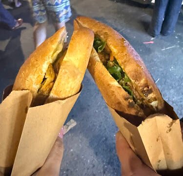 Mr Hân Bánh Mì Hội An