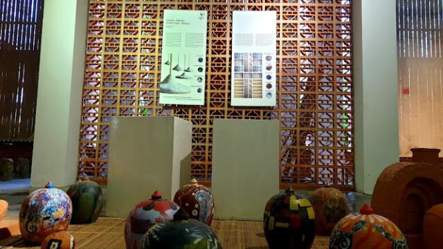 Thanh Hà Terracotta Park