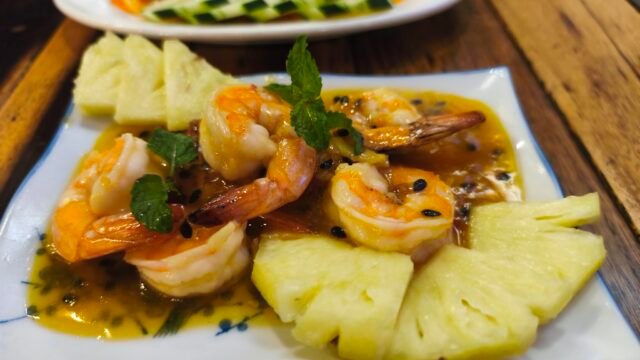 Moon Cafe & Restaurant