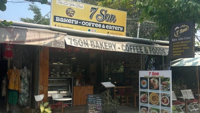 7 SON BAKERY & COFFEE