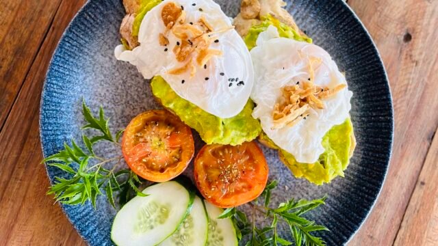 7 SON BAKERY & COFFEE