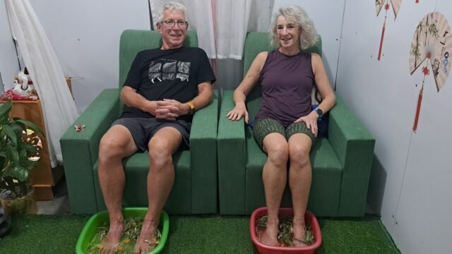 VAN SPA TRA QUE HOI AN