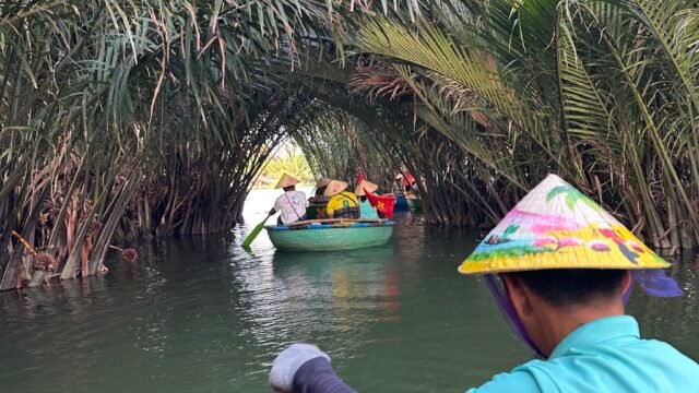 Coconut Basket Boat Tour With Yen