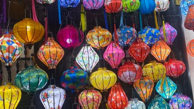 Lantern workshop by Pineapple