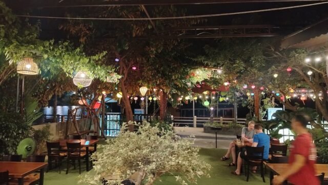 The Boat Riverside Restaurant & Bar