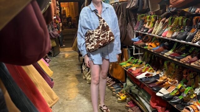 Hoan Bespoke Leather store