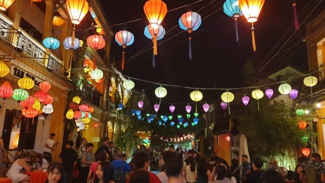 Hội An Night Market