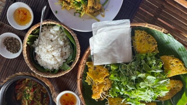 Tra Que Water Wheel Restaurant & Cooking classes